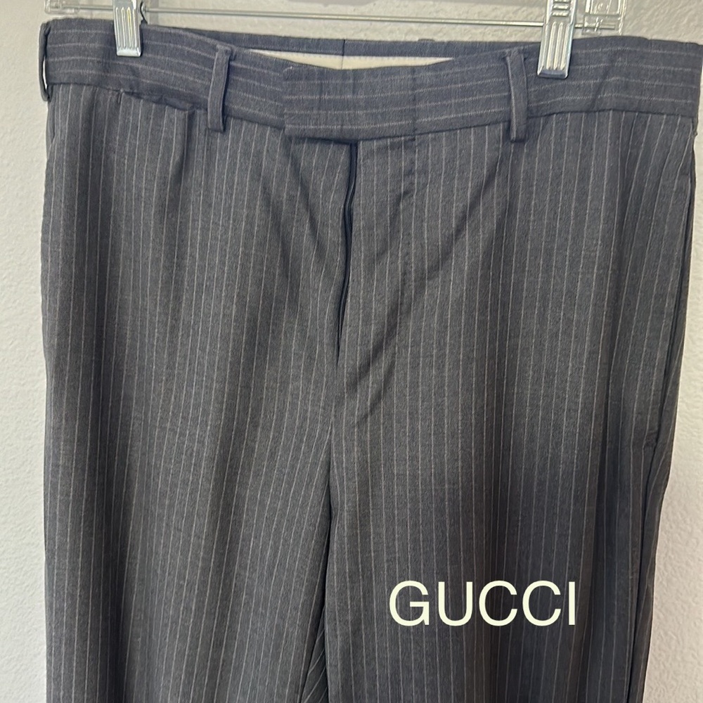 GUCCI wool trousers/slacks.
